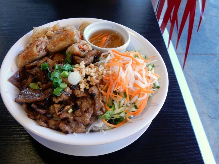 grilled-pork-and-spring-rolls-on-vermicelli