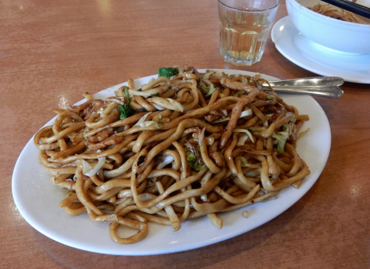 shanghai-style-pan-fried-thick-noodles